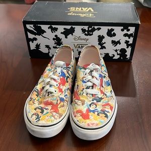 Disney Vans Multi-Princess Kids Size 2 (Authentic) (Barely Worn)